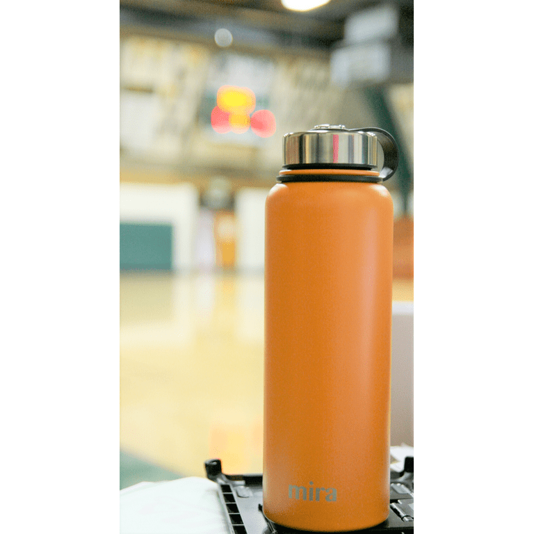 Thermos 24 Hours Hot/cold Genuine Stainless Steel 40 Oz. Mint Inside