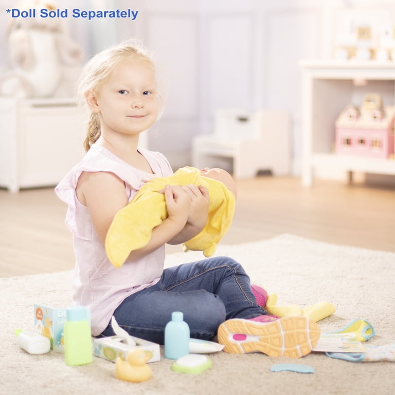 Melissa & Doug Mine to Love Doll Changing & Bathtime Set, 19 Pieces photo 7