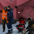 thumbnail image 5 of JoanKaren Pop Up Ice Fishing Tent,4-6 Person Insulated Mobile Ice Enclosure Shelter,Portable Hub-Style&Windproof and Warm,11.7 ft x 5.9 ft x 6.6 ft,Red, 5 of 7