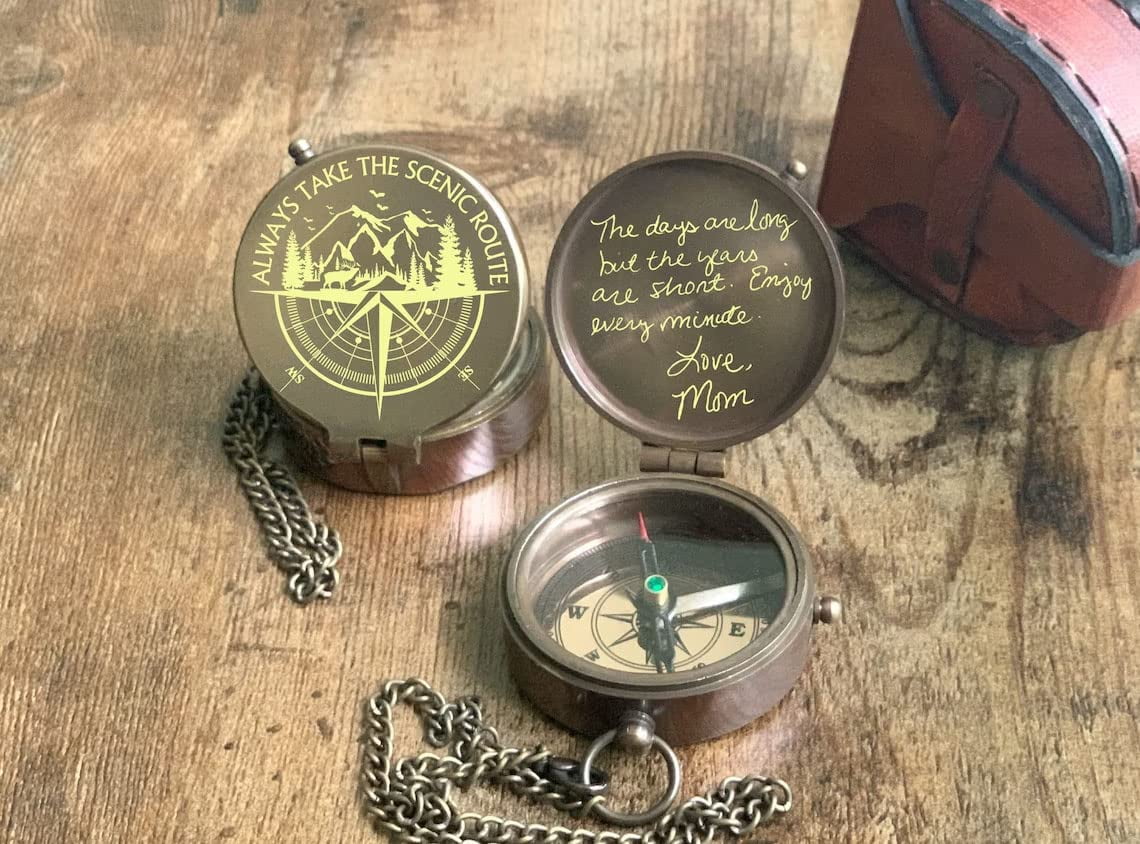 Personalized Vintage Compass - Custom Engraved Compass with Optional Wooden Gift Box or Leather Case - Unique gift for Graduation, Christmas, Retirement, Baptism, Promotion, and Holy Communion