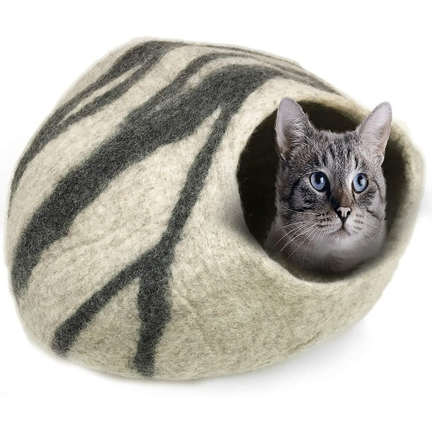Large hotsell cat cave