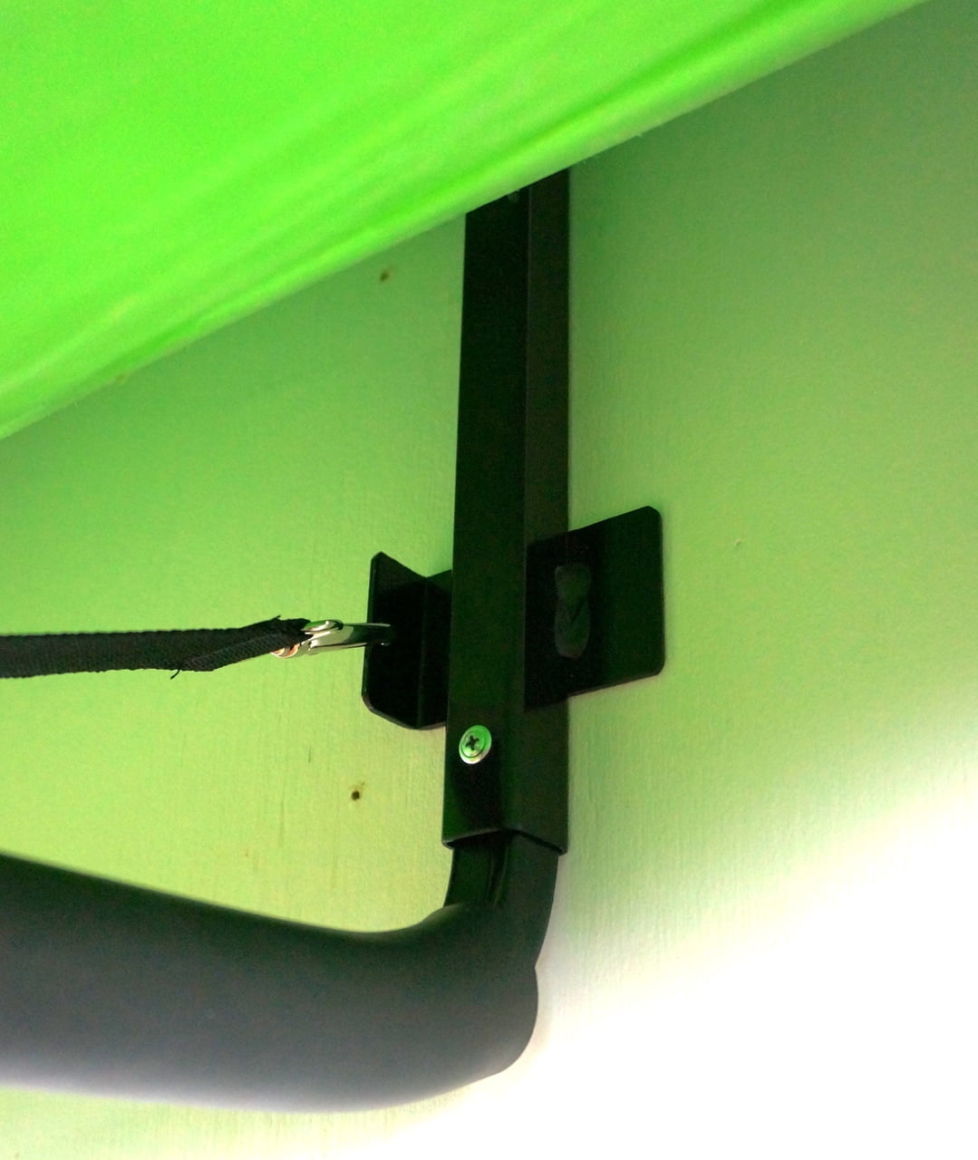 Sparehand Single Wall Mount Rack Storage with Safety Strap for 1 Kayak
