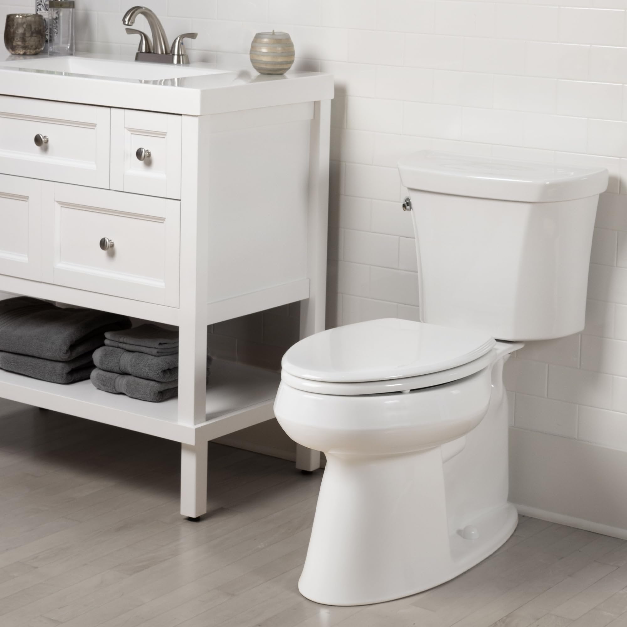 Bemis 1600E4 390 FCE4 Ashland Elongated Enameled Wood Toilet Seat, White