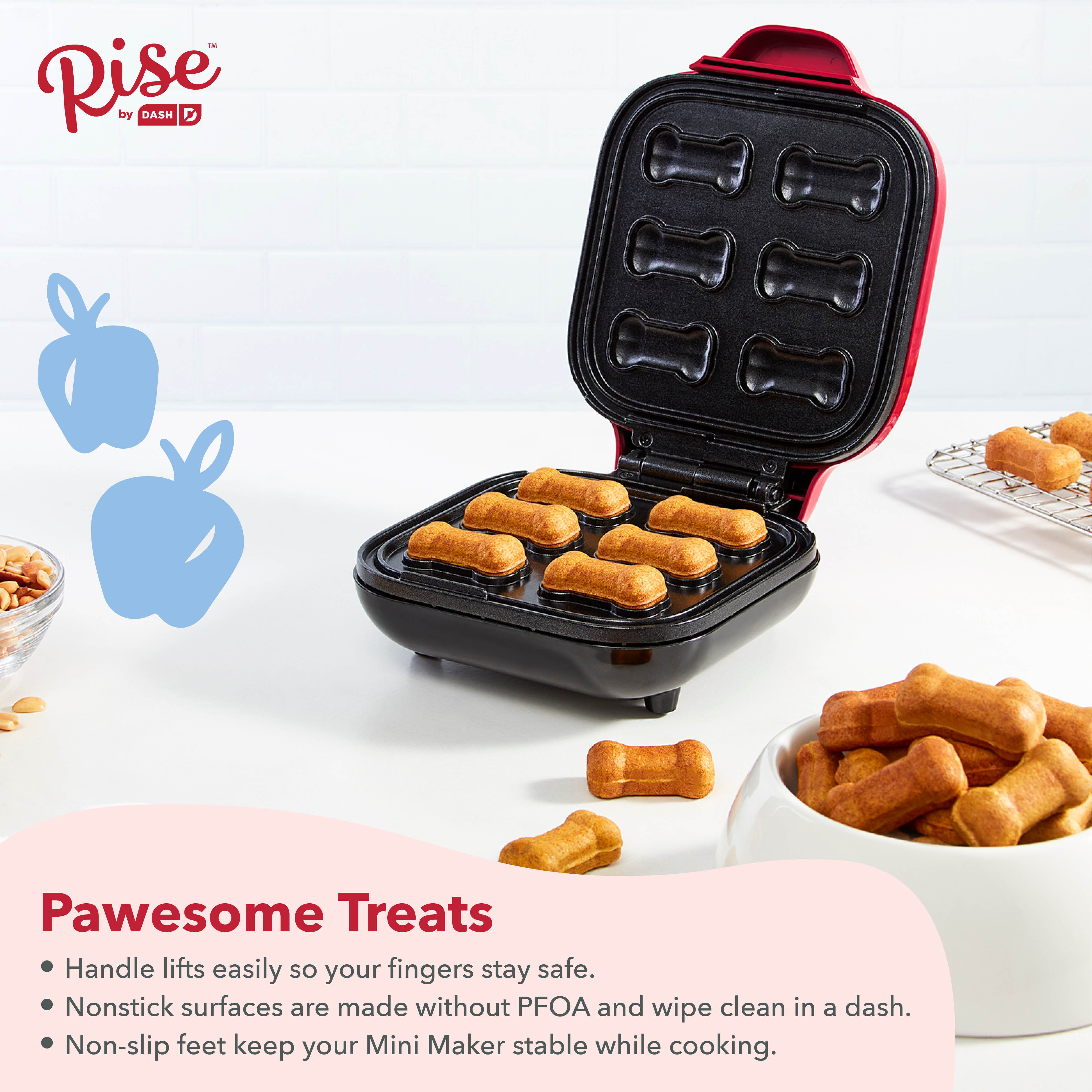 Dash Mini Dog Treat Maker Non-Stick Surface 6 Natural Biscuits Brand New In  Box