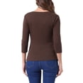 thumbnail image 3 of Blusa de mujer con fruncidos Inspire Chic, decoración de botones, cuello en V, manga 3/4, top de punto sólido, talla XS, marrón café, 3 of 5