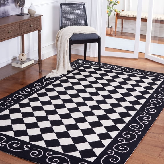 Safavieh Chelsea Marilou Bordered Wool Area Rug, Black/Ivory, 3' x 3' Round