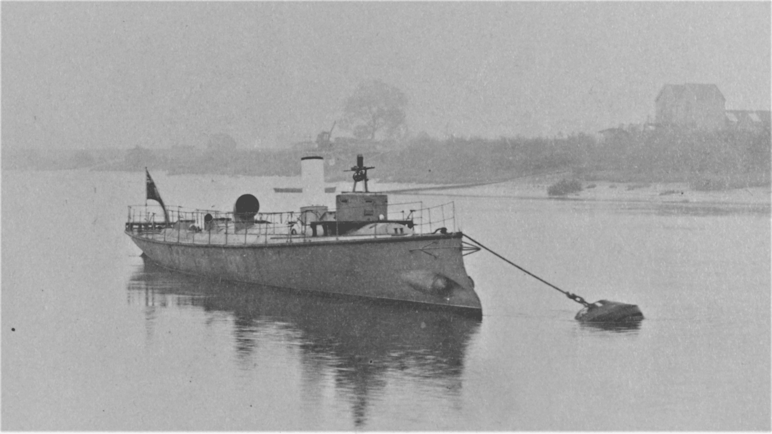 Italian Aldebaran class torpedo boat photographed near the Thornycroft