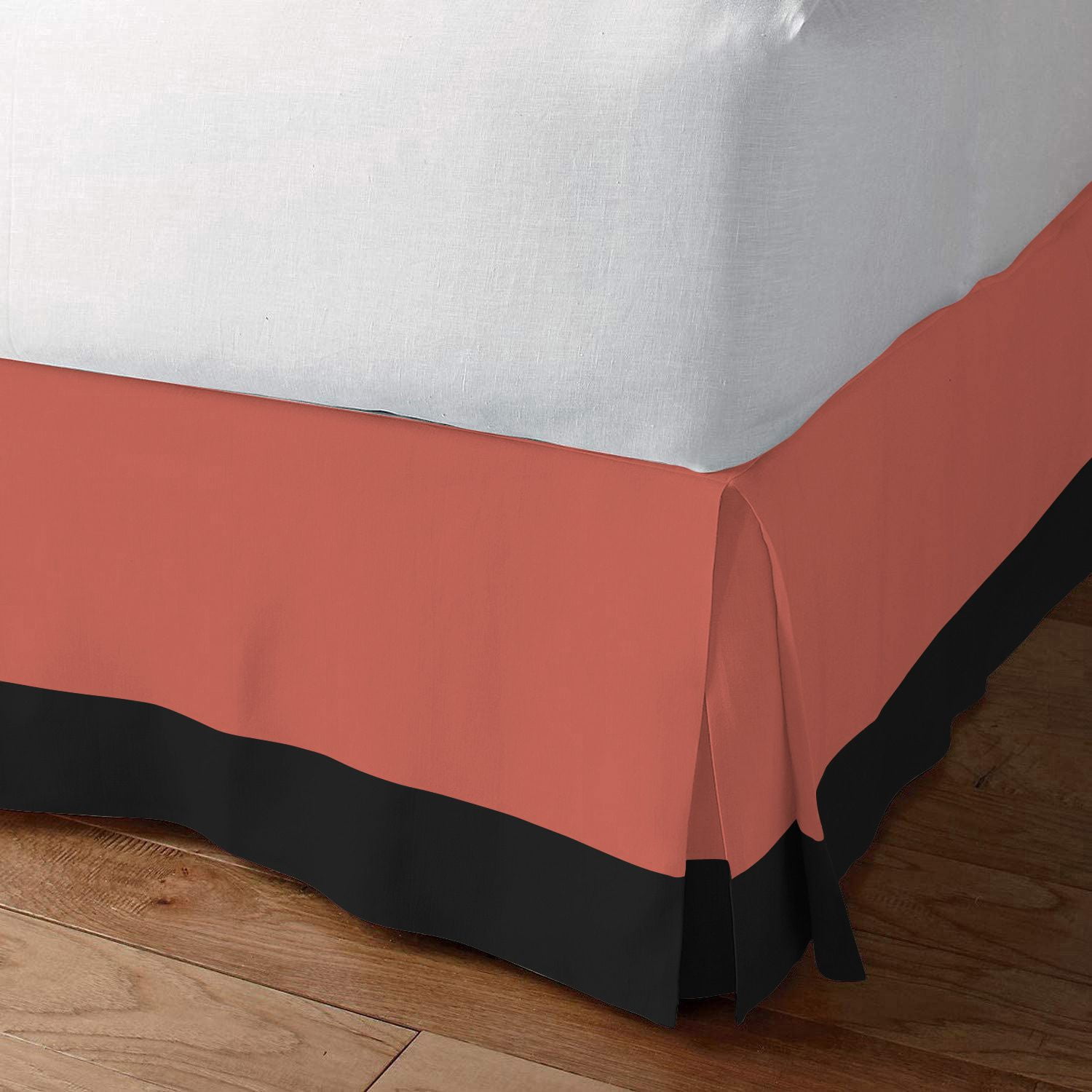 D.N.G. BEDDINGS 1 Piece Split Corner Two Tone Tailored Bed Skirt, King Size 10 Inch Deep Pocket, 800 Thread Count, 100% Egyptian Cotton, Solid Black/Brick Red Color.
