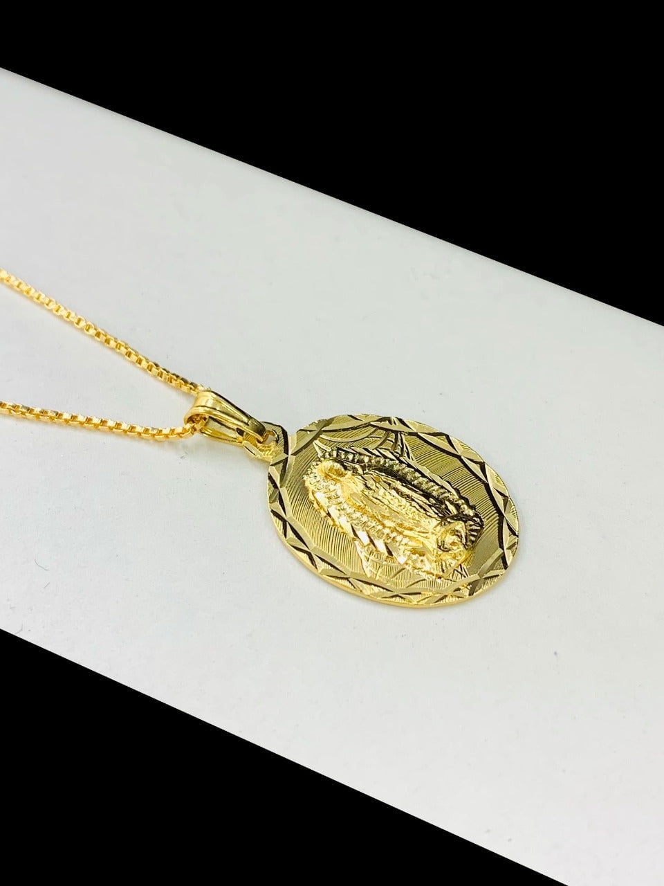 Our Lady of Guadalupe Gold Necklace. Gold Filled. Virgen De Guadalupe Cadena  De Oro Laminado. Gold. Gold Plated Jewerly. Joyeria De Oro -  Israel