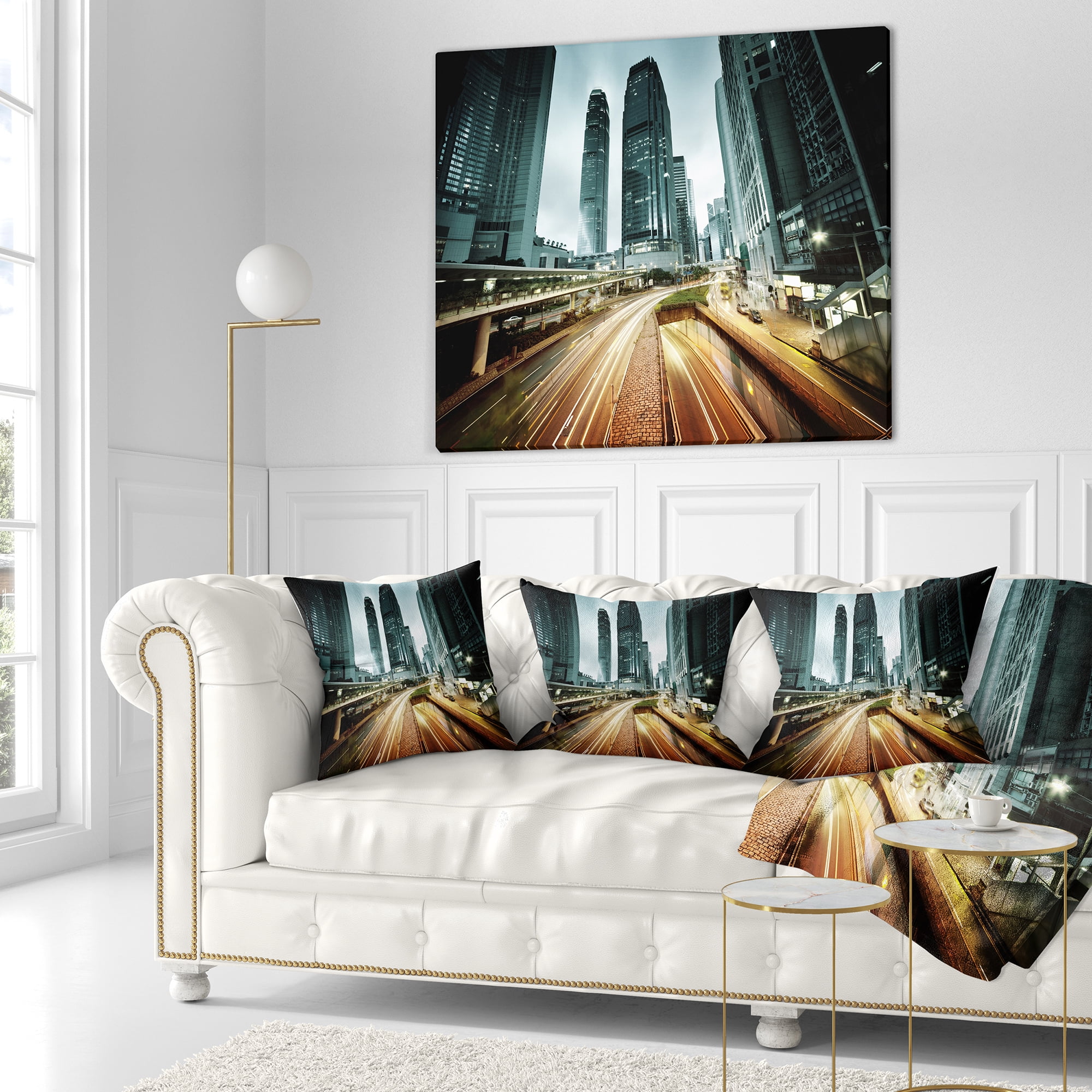 Designart Traffic in Hong Kong at Sunset - Cityscape Photo Throw Pillow - 18x18