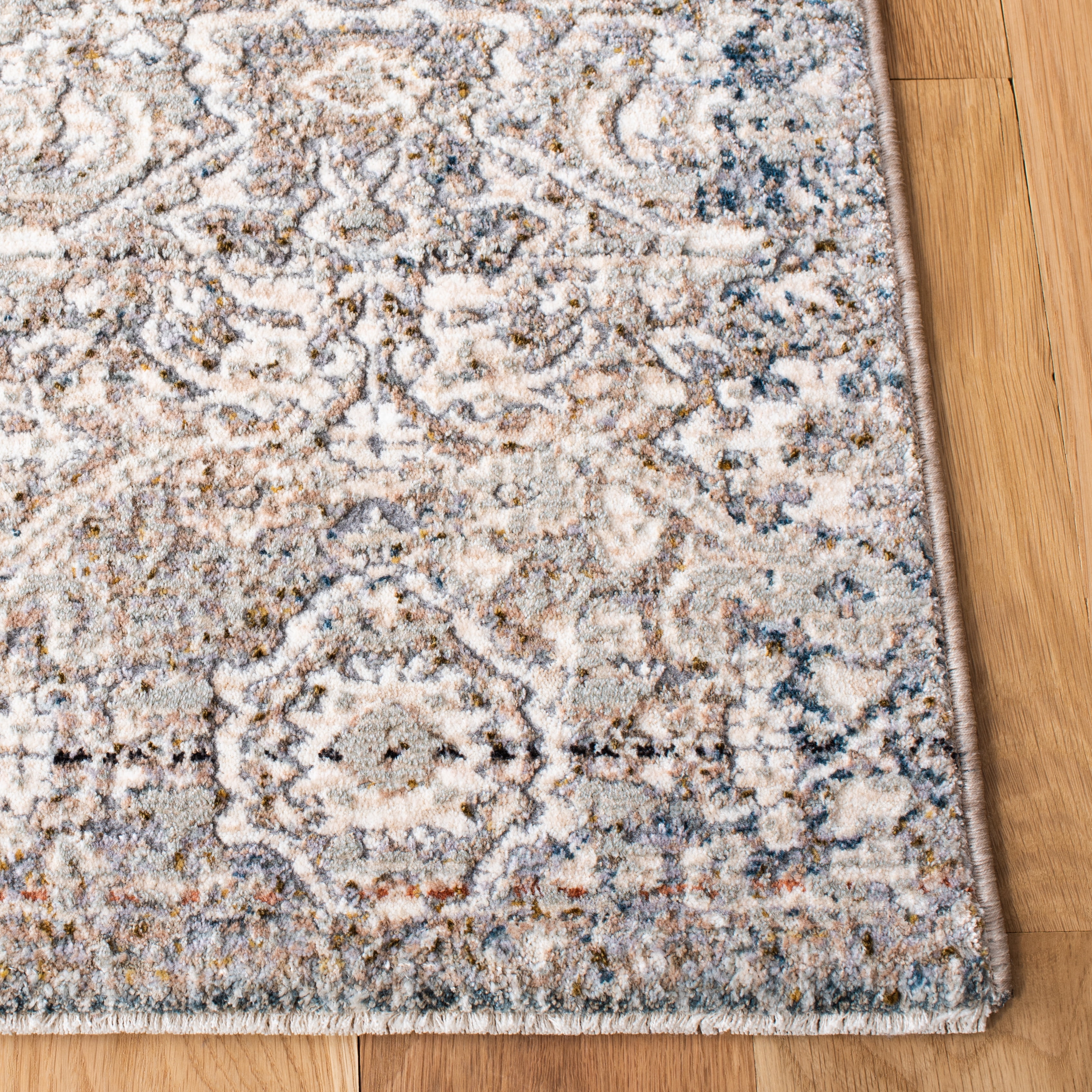 Safavieh Limitee Victor Oriental Area Rug, Beige, 5'1" x 7'6"