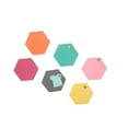 thumbnail image 3 of Tablero de mensajes hexagonal adhesivo de fieltro negro, 6 unidades, con 10 clavos de corcho para decoración de pared del hogar y el dormitorio., 3 of 7