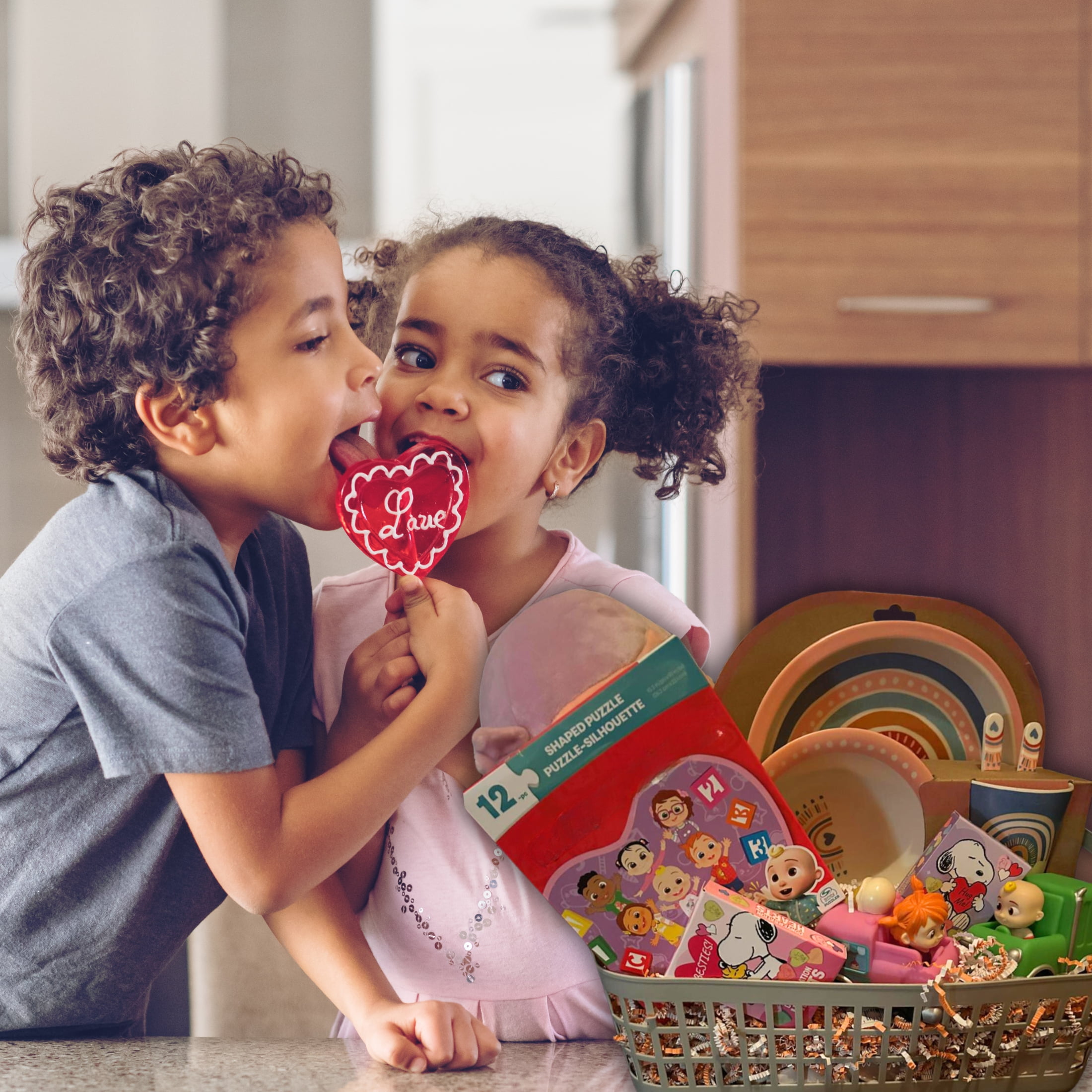 Home and Kitchen Valentine's Day Gift Basket Treats Set Goodies for Her Him Wife Husband Men Women Mom Mother Wedding Birthday Holiday Anniversary Party Favor Decoration Supplies