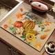 thumbnail image 1 of Mantel individual de Halloween, adornos y regalos para Halloween, ideal para cocina, restaurante, calabaza, hoja de arce, calabaza otoñal, Halloween, Acción de Gracias, 15,75 x 11,81 pulgadas., 1 of 6