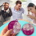 thumbnail image 3 of Llavero Fidget Sensory Toy para niños y adultos, con forma de burbuja, 3 of 5