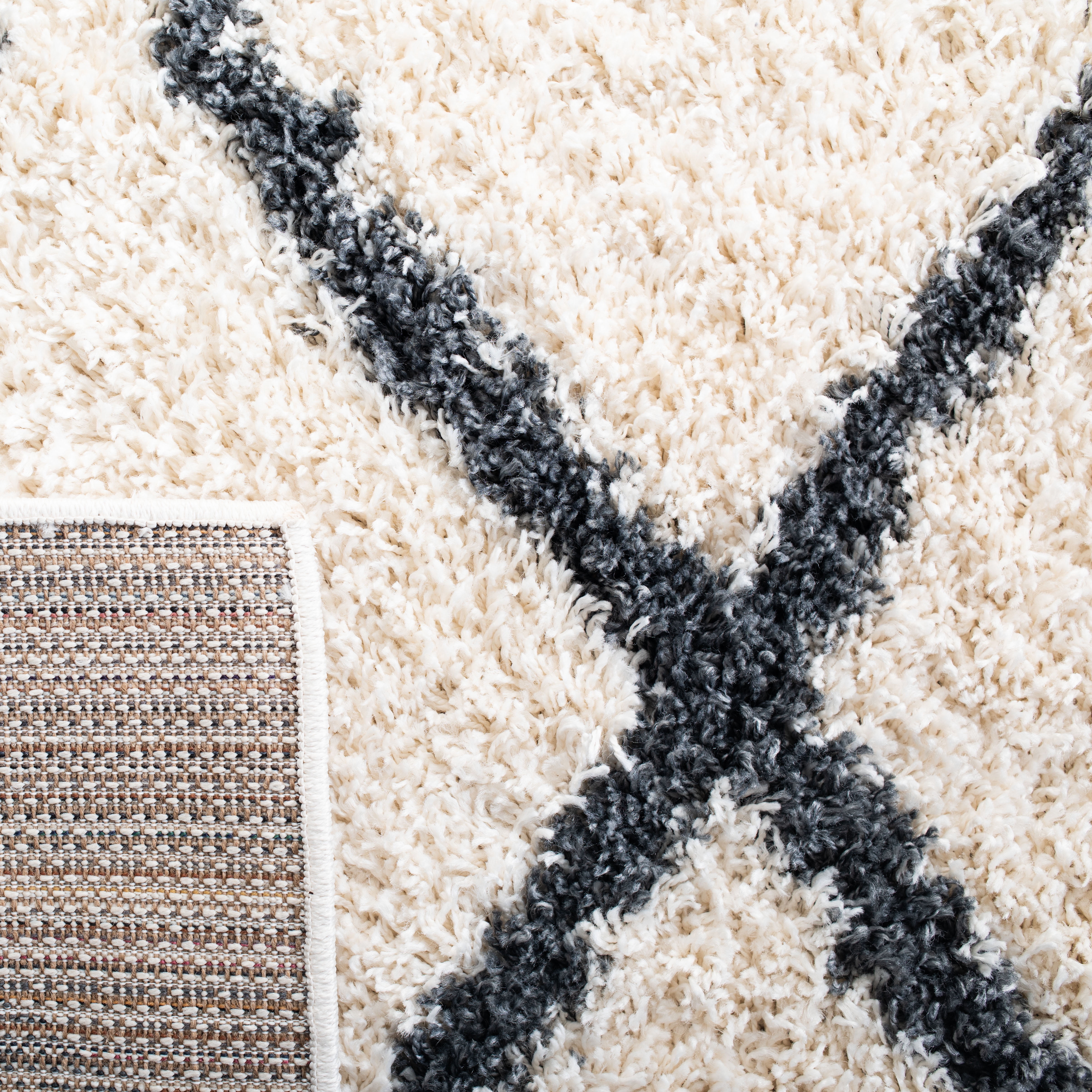 SAFAVIEH Venus Nanda Geometric Shag Area Rug, Ivory/Dark Grey, 6'7" x 6'7" Square