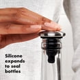 thumbnail image 2 of Tapones para vino OXO Steel expandibles, 2 unidades, 2 of 6