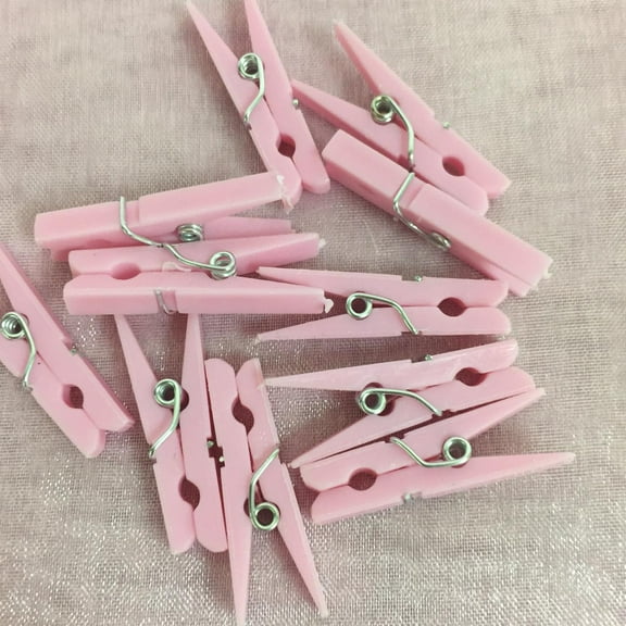 CHARMED 60 PIECES PINK PLASTIC BABY CLOTH PINS BABY SHOWER FAVORS PARTY DECORATION GIRL