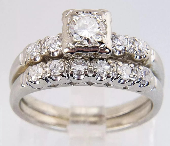 SALE 3pc Crystal Ring Set Crystal rings Urban outfitters