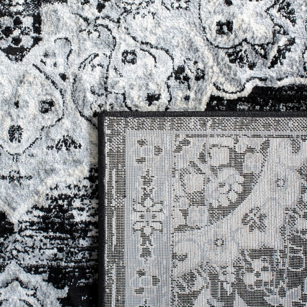 SAFAVIEH Brentwood Dimitri Floral Bordered Area Rug, 5'3" x 7'6", Black/Grey