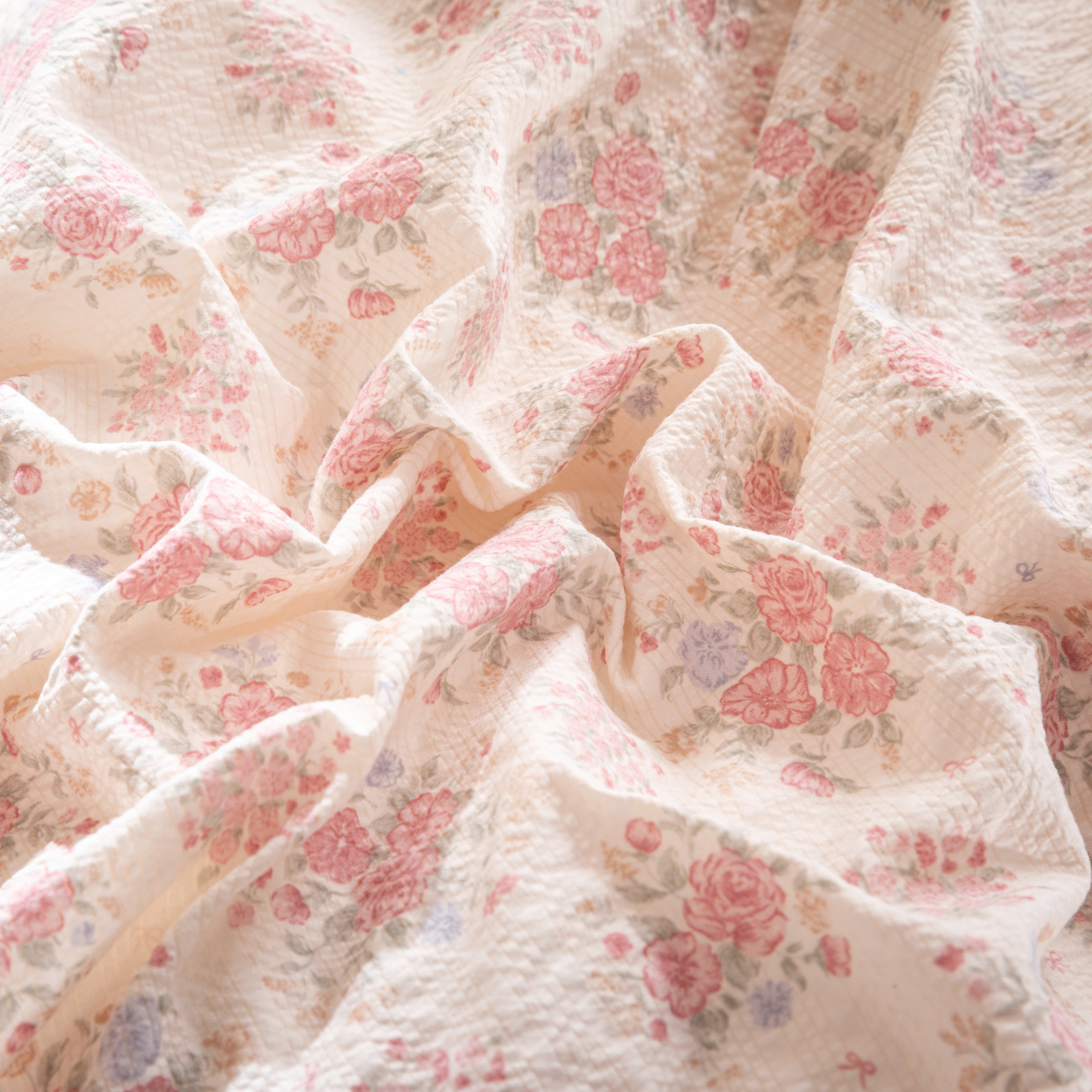 Floral Duvet Cover Twin Pink Flower Bowknot Lace Ruffle Duvet Cover Set Country Vintage Farmhouse Bedding Set for Girls Kids Textured Seersucker Reversible Comforter Cover 3 Pcs