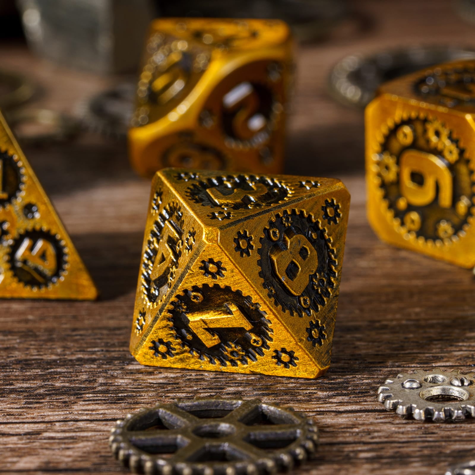 Cusdie 7-Die Metal DND Dice Set, Mechanical Gear Metal Polyhedral D&D Dice Set for DND Dungeons and Dragons TTRPG Role Playing Games