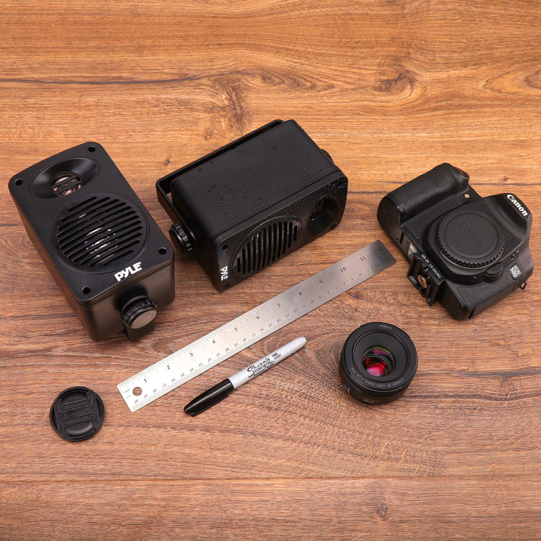 3.5” 2-Way Indoor/Outdoor Bluetooth Speaker System - 1/2” High Compliance Polymer Tweeter (Black)