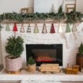 thumbnail image 3 of Cartel de madera Garland Cinnvoice para árbol de Navidad, 2,5 m, rojo y verde, 3 of 7
