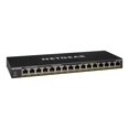 thumbnail image 3 of NETGEAR GS316PP - Switch - unmanaged - 16 x 10/100/1000 (PoE+) - desktop, wall-mountable - PoE+ (183 W), 3 of 5