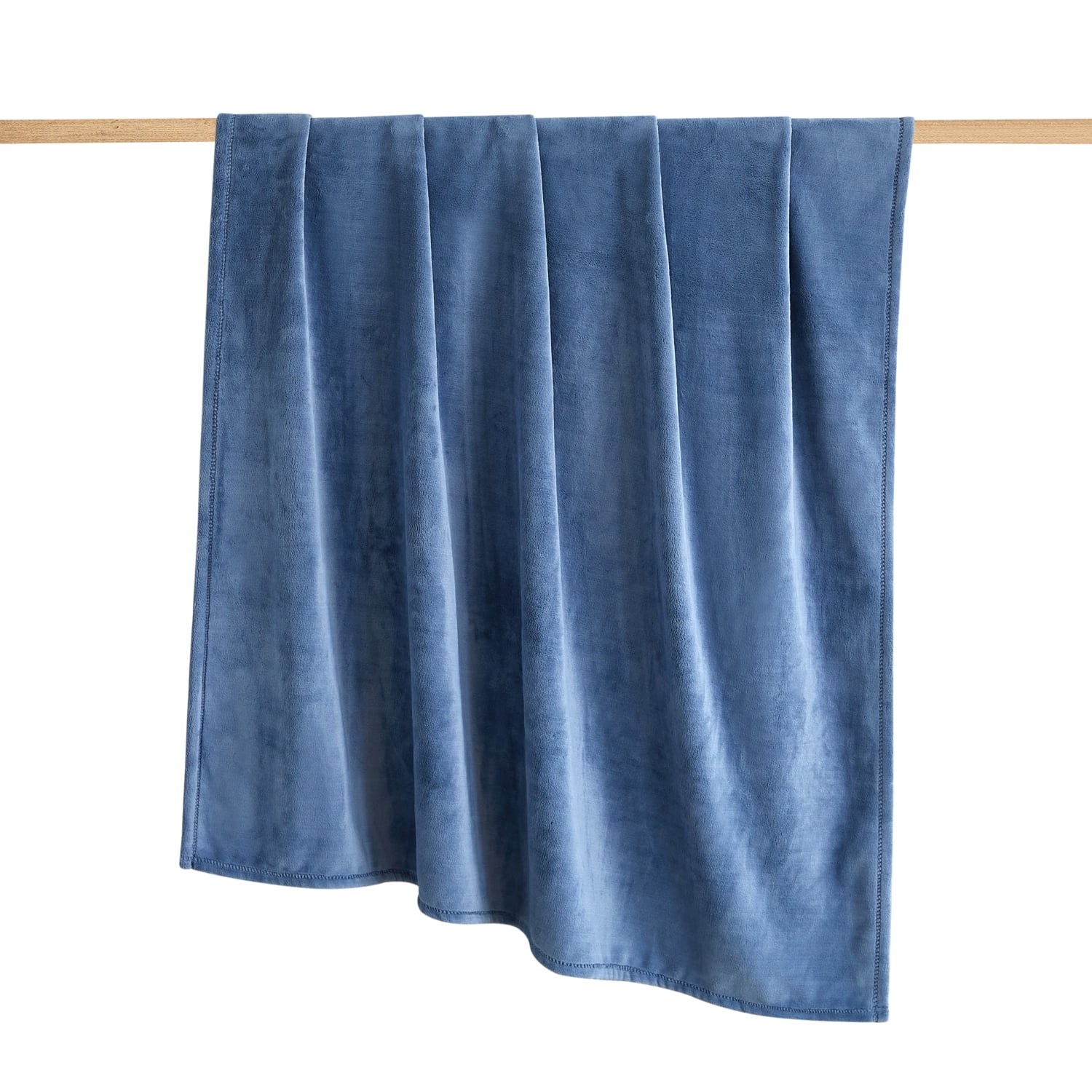 Mainstays Plush Throw Blanket, Blue, 50 x 72 in