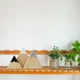 thumbnail image 4 of Xihbxyly Mini Estante Decorativo de Madera, Diseño Nevado Pintado a Mano, Madera Natural, Versátil para Exhibir Sobre La Mesa, Ideal para La Sala de Estar y La Habitación de Los Niños. Juego de 3 Tam, 4 of 7