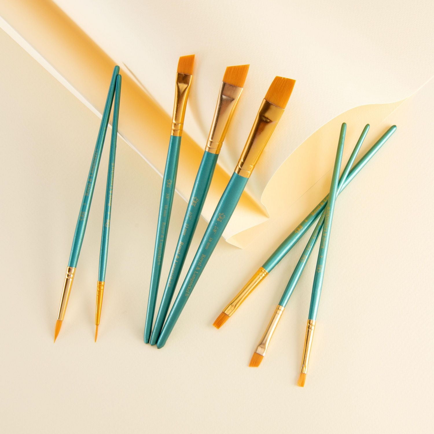 Royal & Langnickel - 8pc Gold Taklon All Media Angular Variety Paint Brush Set