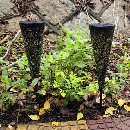 MERRYHAPY Outdoor Solar LED Lawn Light Metal Cone Design Garden Pathway Landscape Lighting