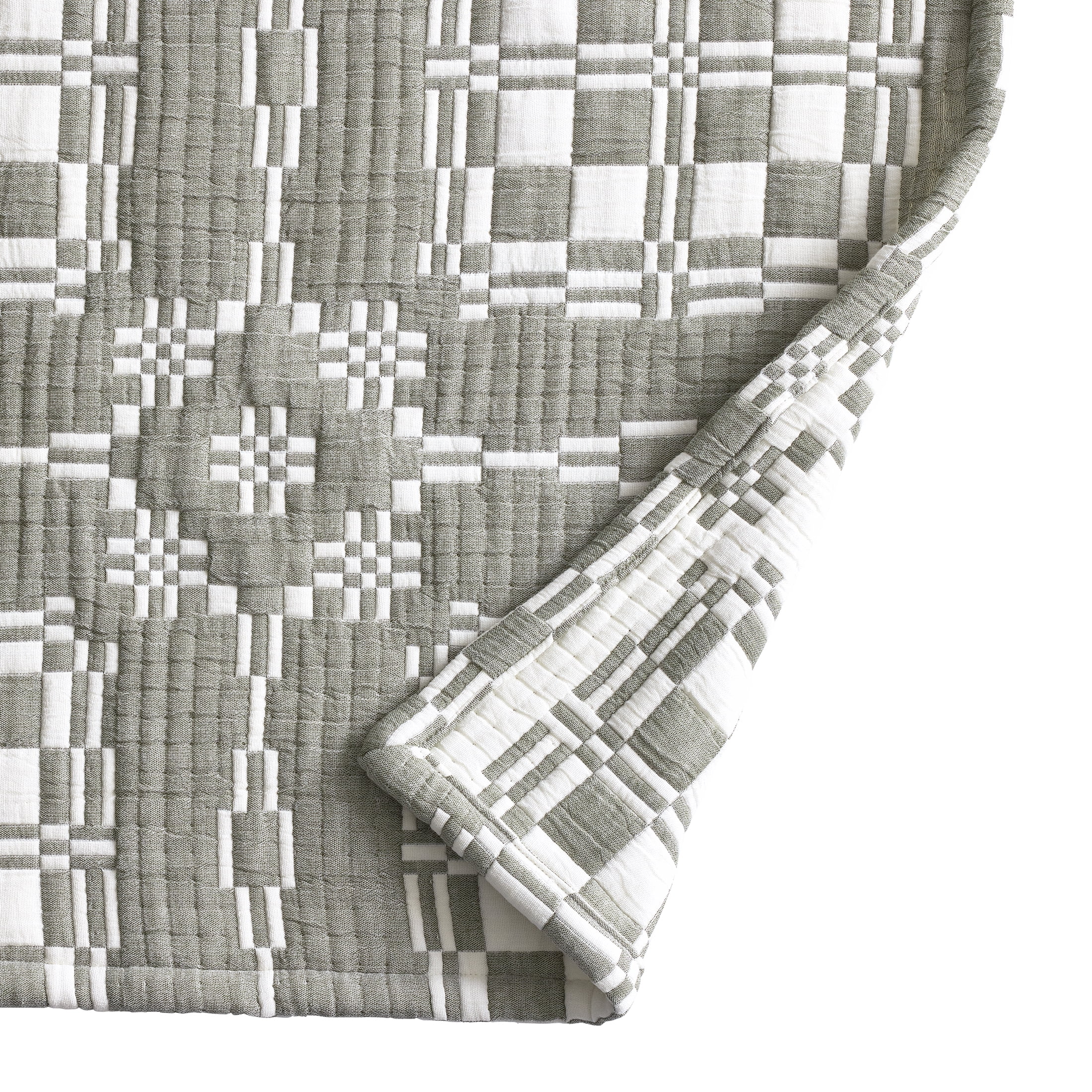Better Homes & Gardens Sea Turtle Woven Gauze Jacquard Throw, 50 x 72 in