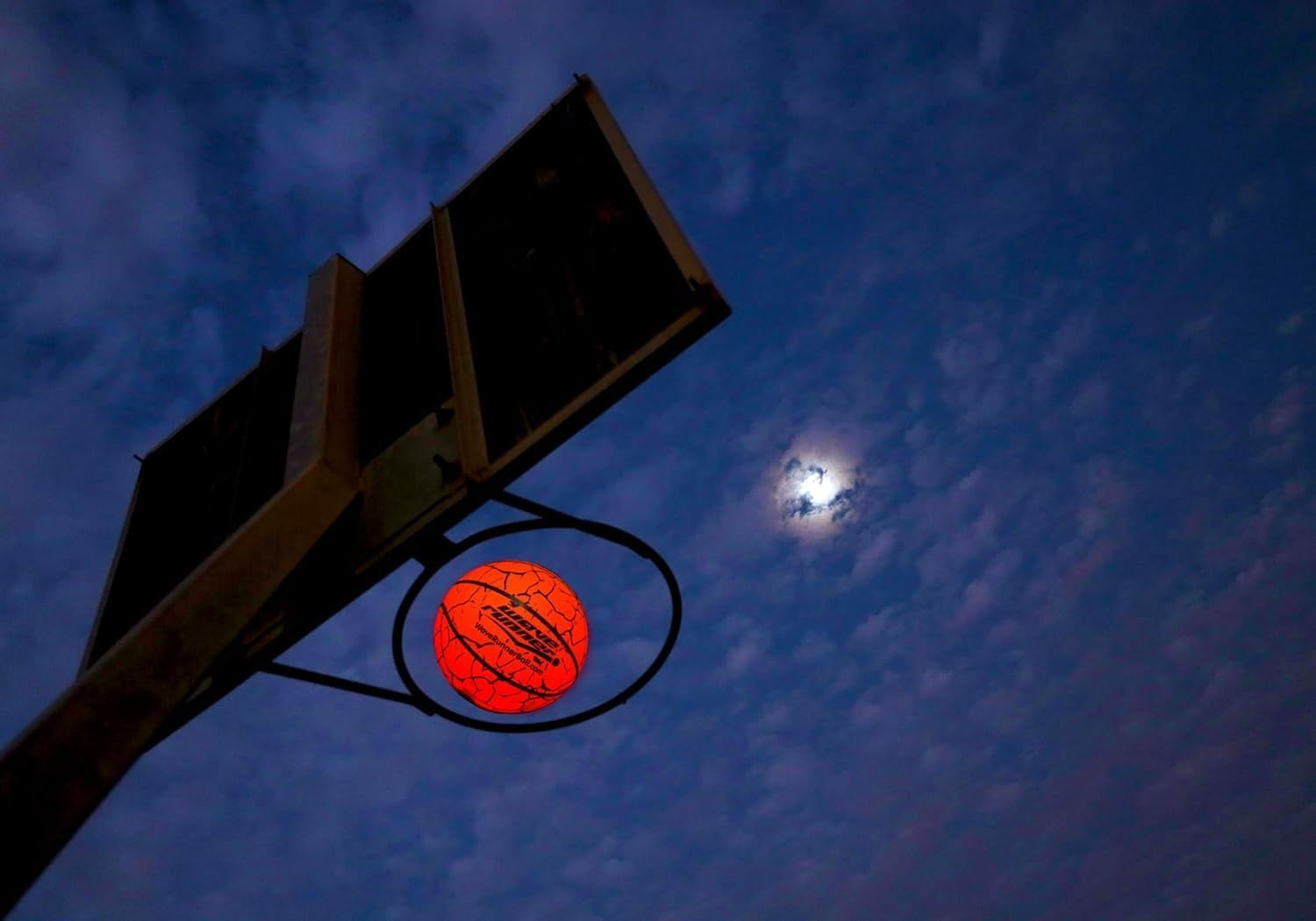 Light Up LED Basketball, Glow in the Dark with Pump and Batteries Included, Cool Sports Gift for Boys Ages 8-15