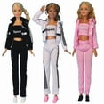 thumbnail image 1 of Disfraz de Barbie Fashion, 3 piezas, 12 accesorios para muñecas, para C, 1 of 5