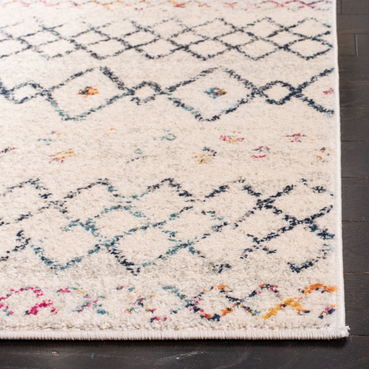SAFAVIEH Madison Hannah Geometric Area Rug, Ivory/Navy, 6'7" x 6'7" Square