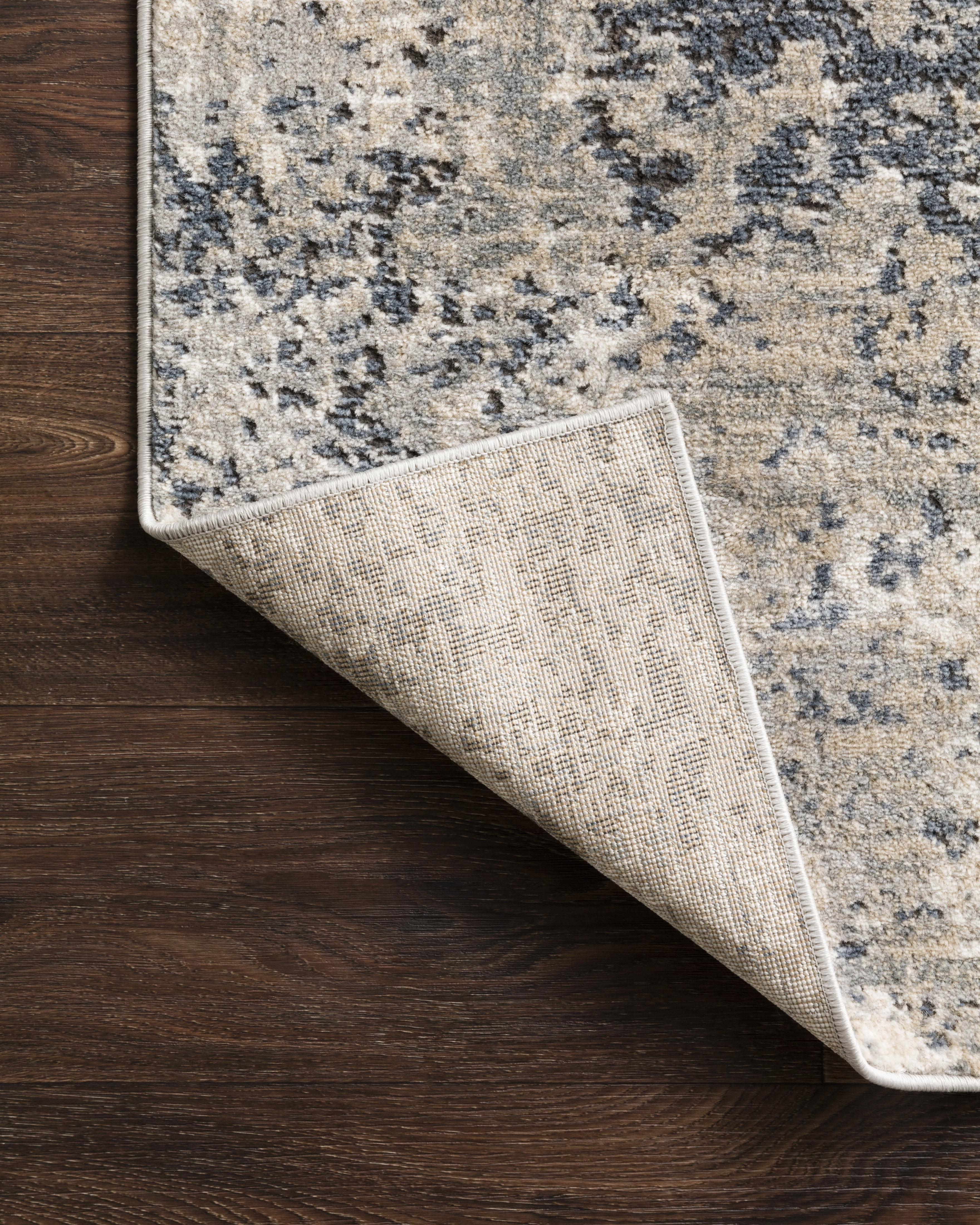 Loloi Teagan Natural / Denim 2'-8" x 7'-6" Runner Rug