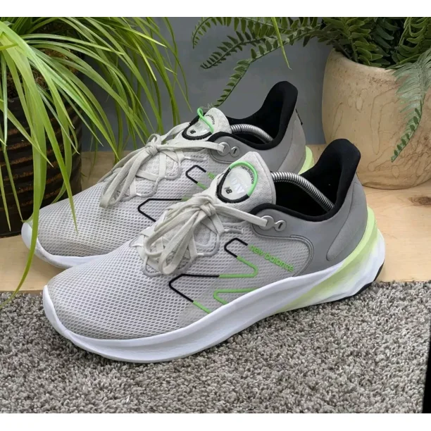 New Balance Fresh Foam Mens Size 11 Running Casual Comfort Shoes