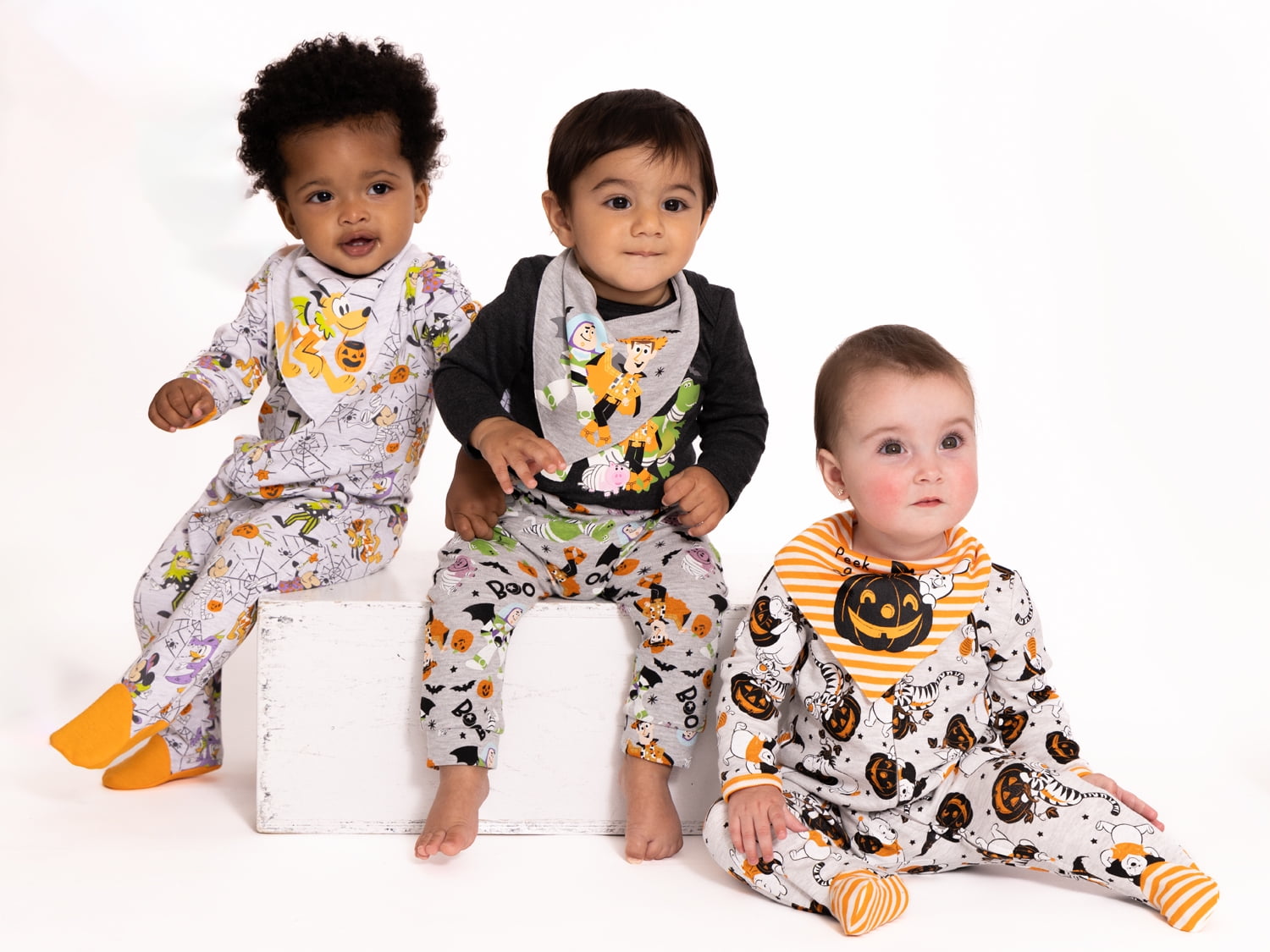 Baby Character Halloween Footed Sleep N Play & Bib Set, 2-Piece, Sizes Newborn-6/9 Months