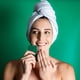 thumbnail image 5 of 4 en 1 juego de rodillos de jade para masaje facial y gua sha, rodillo de jade verde con masajeador de ojos, piedra de jade para rostro gua sha, masajeador en forma de F, 5 of 5