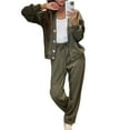 thumbnail image 2 of Conjunto Deportivo de Dos Piezas para Mujer: Top de Larga con Cuello en V y Botones, y Pantalones Deportivos. Conjunto Moderno para Otoño e Invierno. Verde L, 2 of 5
