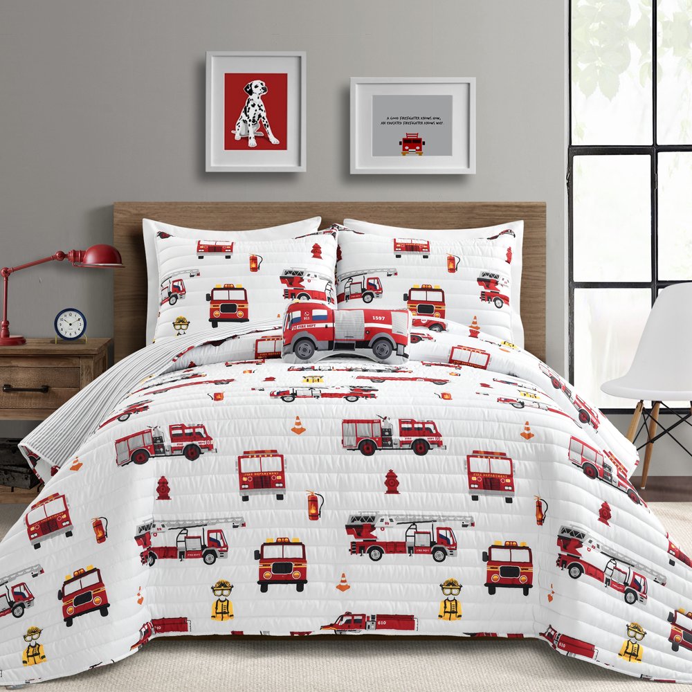 Make A Wish Fire Truck by Lush DÃ©cor Polyester Reversible Quilt, Twin