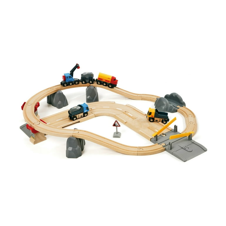 BRIO 32-Piece Rail & Road Loading Set: Children's Toy with