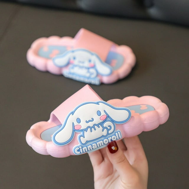 Zapatillas Kawaii Hellokitty Sanrio My Melody Cinnamoroll, bonitas sandalias de baño de dibujos animados, antideslizantes para interiores y el hogar, verano, niños