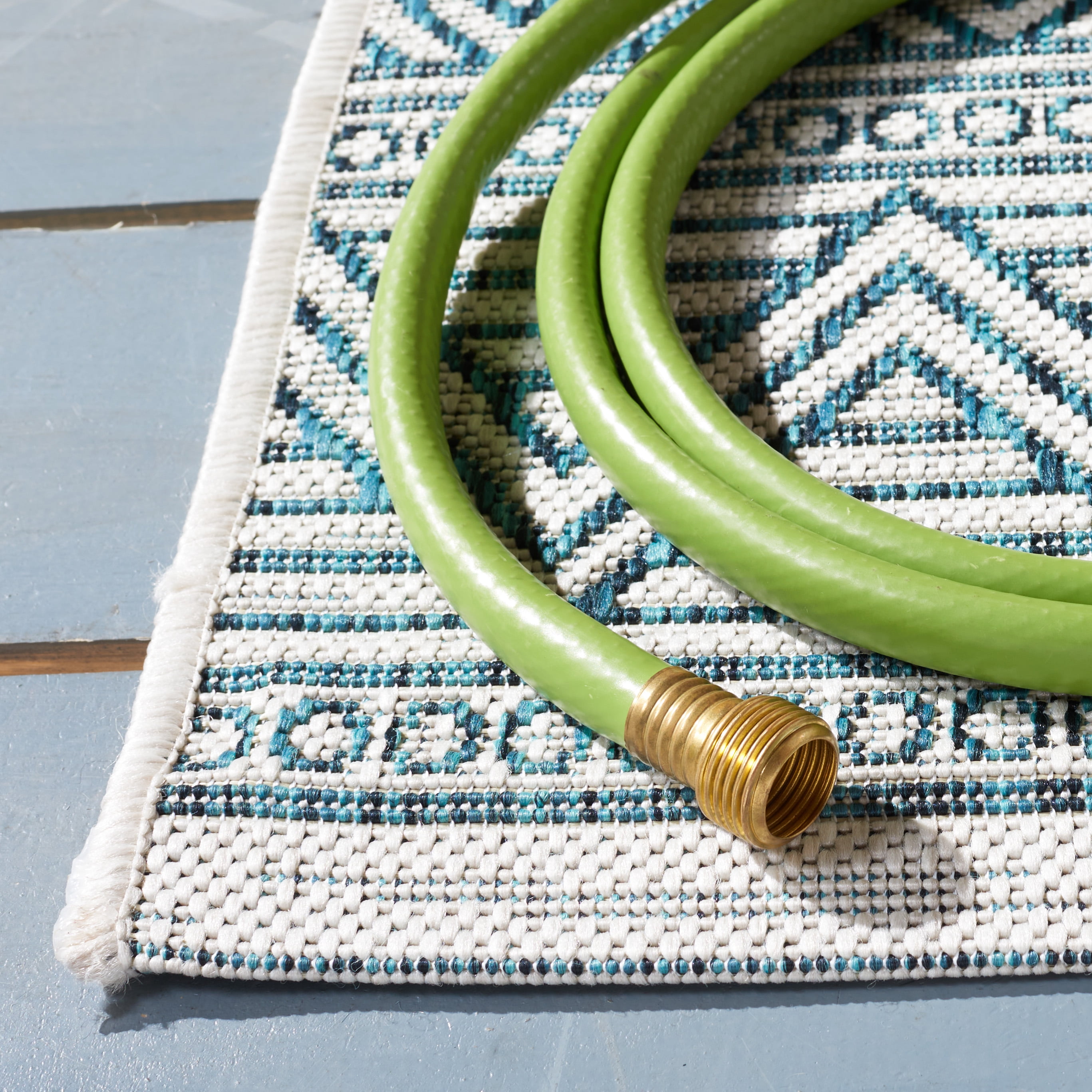 Safavieh Courtyard Altan Geometric Indoor/Outdoor Area Rug, Ivory/Turquoise, 4' x 5'7"