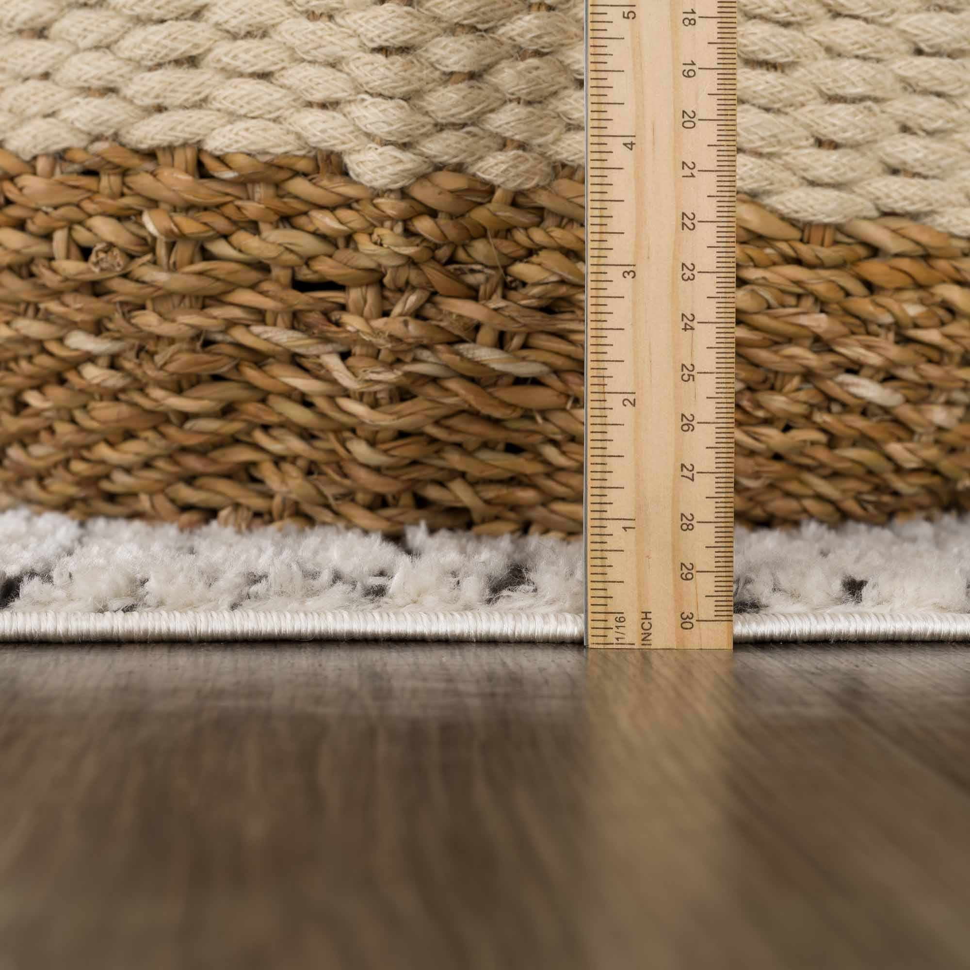 Hauteloom Keita Hallway, Kitchen Runner Rug - Modern Boho - Farmhouse Mosaic Carpet - High Pile - Cream, Black - 2'8" x 7'3"