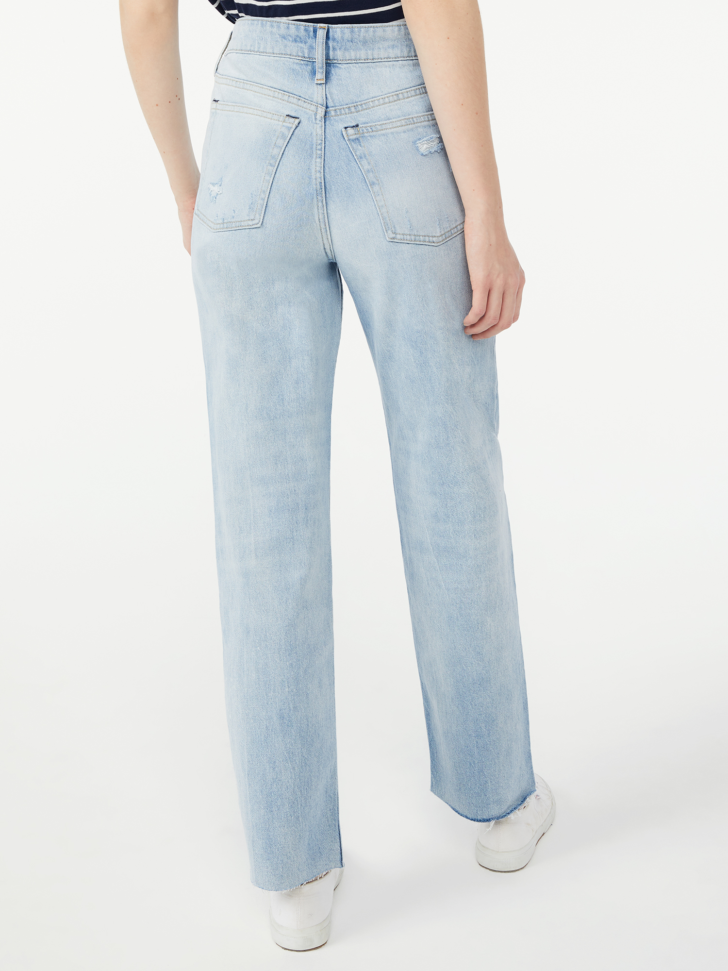 Free Assembly Women's Super High Rise Straight Jeans - image 4 of 5