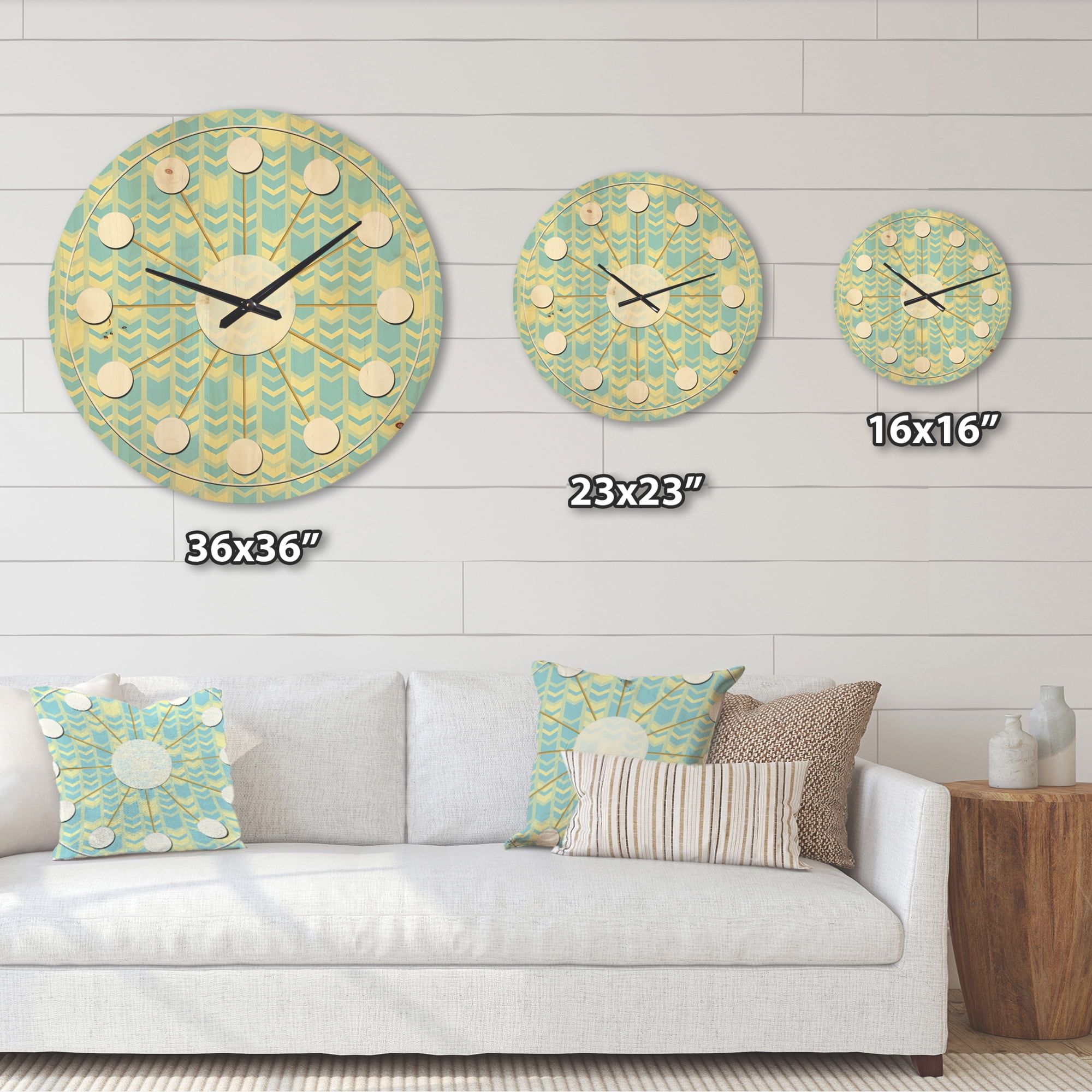 Designart 'Abstract Retro Pattern Design XX' Mid-Century Modern Wood Wall Clock
