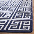 thumbnail image 4 of Safavieh Dhurries Navy Contemporary Rug - 10' x 14', 4 of 5